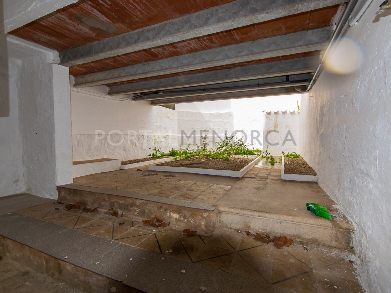 Access garden in whole house for sale in Alaior