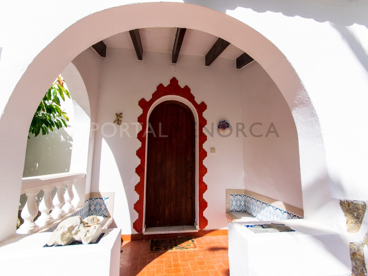 Porch entrance in villa with pool, sea views and tourist license in Addaia