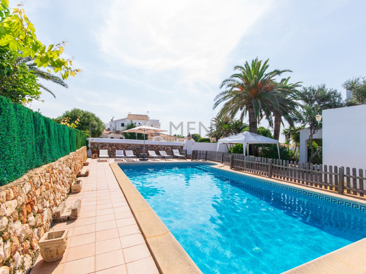 Pool of a villa with tourist license for sale in Cala n Bosch