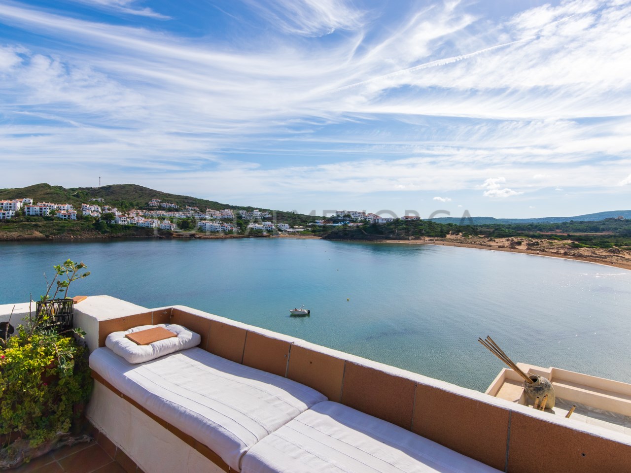 Views of 3 bedroom apartment with magnificent views of Cala Tirant and Fornells Beaches