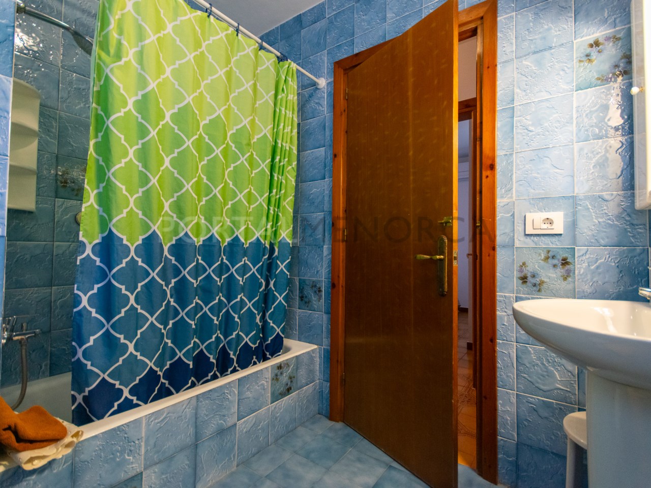 Salle de bain villa avec licence touristique à Cala Galdana