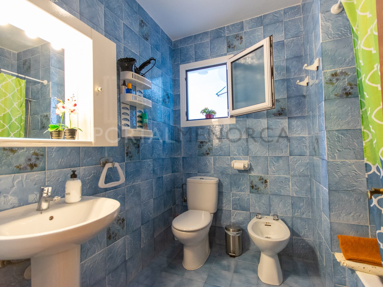 Salle de bain villa avec licence touristique à Cala Galdana