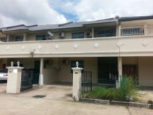 Double-Storey Terrace House | 4 Bedrooms | 3WC