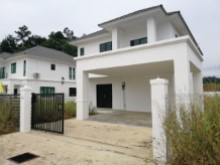 独立式住宅 › Sengkurong | 4 多个卧室