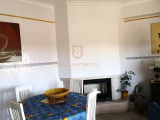 Cuisine - Belle villa T4 +1 avec piscine et vue sur le château - Ourem%16/33