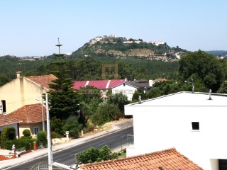 Vista castelo - Linda moradia T4+1 com piscina e vista do Castelo Ourem%10/33