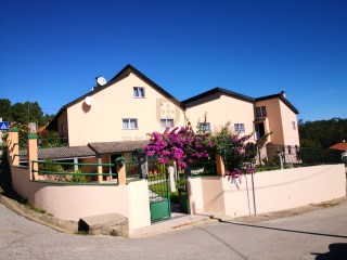 Maison T7 avec un grand potentiel dans un environnement calme, Espite%1/24