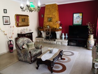 living room -House T7 with great potential in a calm environment, Espite%7/24