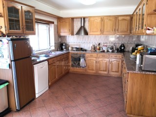 kitchen - Excellent opportunity 6 bedroom villa in a residential area - near Fatima%7/20