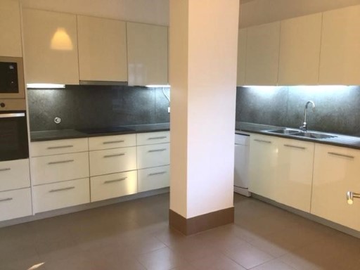 Excellent apartment in luxury condominium%8/15