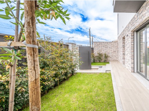 Brand new townhouse em Carcavelos%30/31