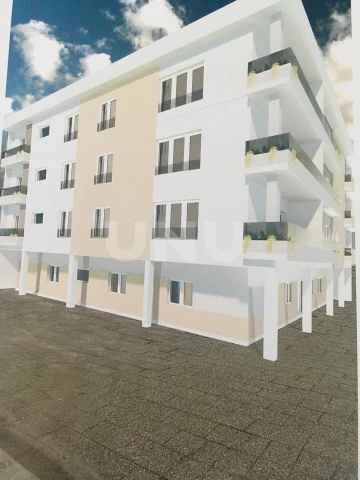 Apartamento T3 NOVO com Terraço e Parqueamento para venda em Castelo Branco.