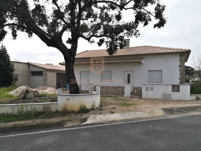 Oportunidade moradia T2 térrea charmosa, totalmente renovada - Ourem | T2 | 1WC