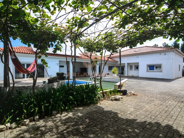 Opportunity 3 bedroom villa with pool - Fatima | 3 Bedrooms | 4WC