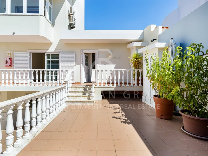 4+1 BEDROOM VILLA IN QUINTA DA BICUDA, CASCAIS