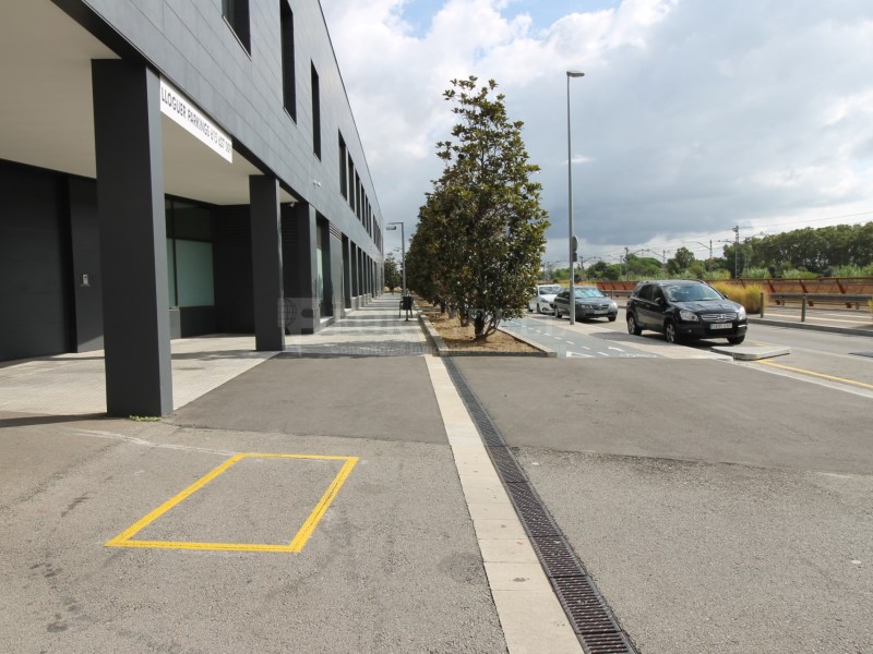 Parking space for sale in Mollet del Valles 10