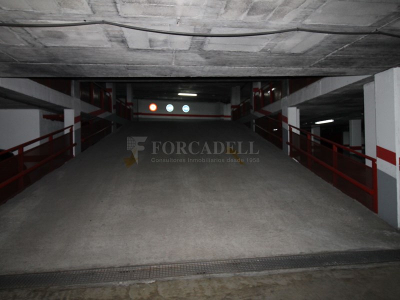 Plaza de parking en venta en Mollet del Vallès #3