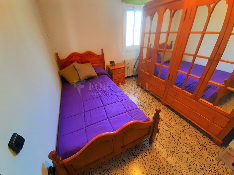 Excellent apartment with a large balcony next to the Parc de Sant Jordi 18