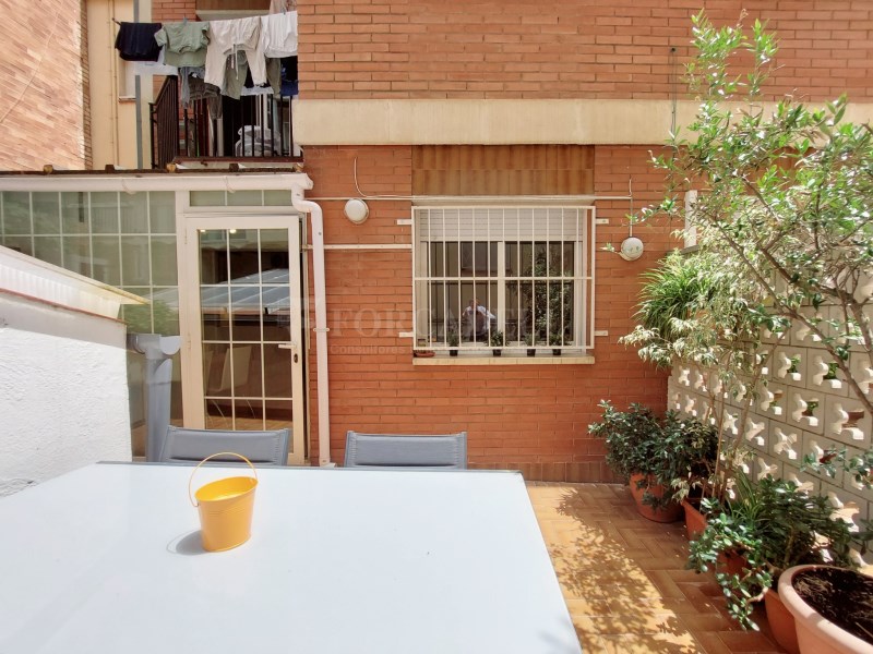 Magnificent apartment with a terrace on Calle Pujol in the Bonanova neighborhood of Barcelona 13