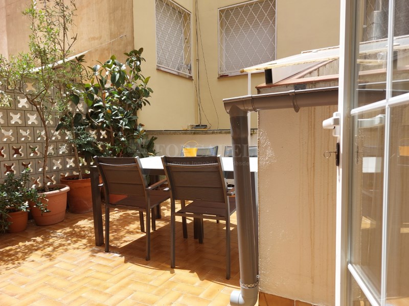 Magnificent apartment with a terrace on Calle Pujol in the Bonanova neighborhood of Barcelona 14