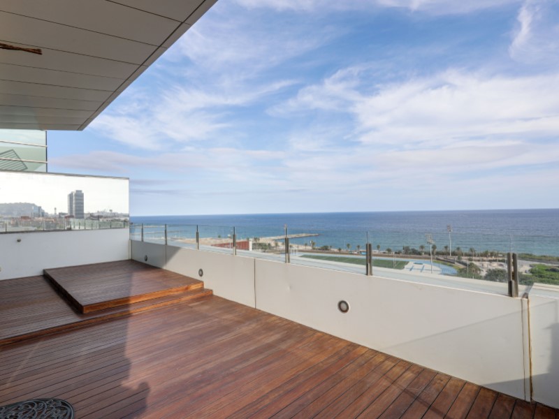 Penthouse for sale on the seafront with panoramic views, in Poblenou 11