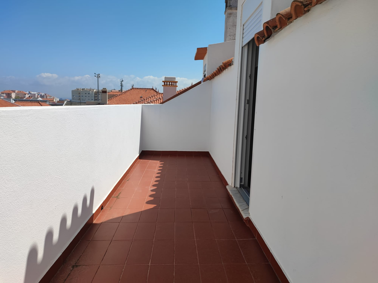 Remodelled Apartment in Sines –