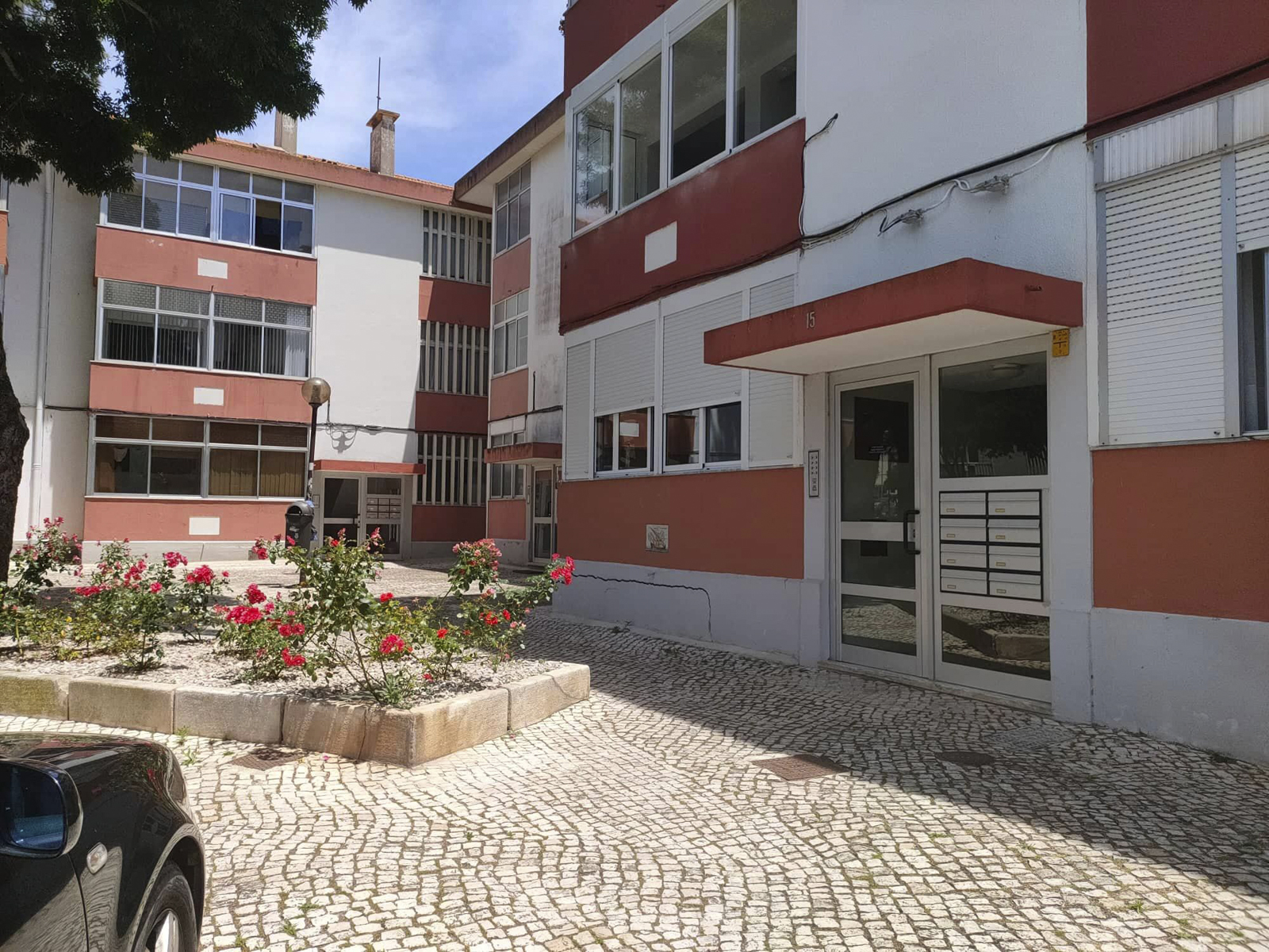 Remodelled Apartment in Quinta da Fonte – 68 m²