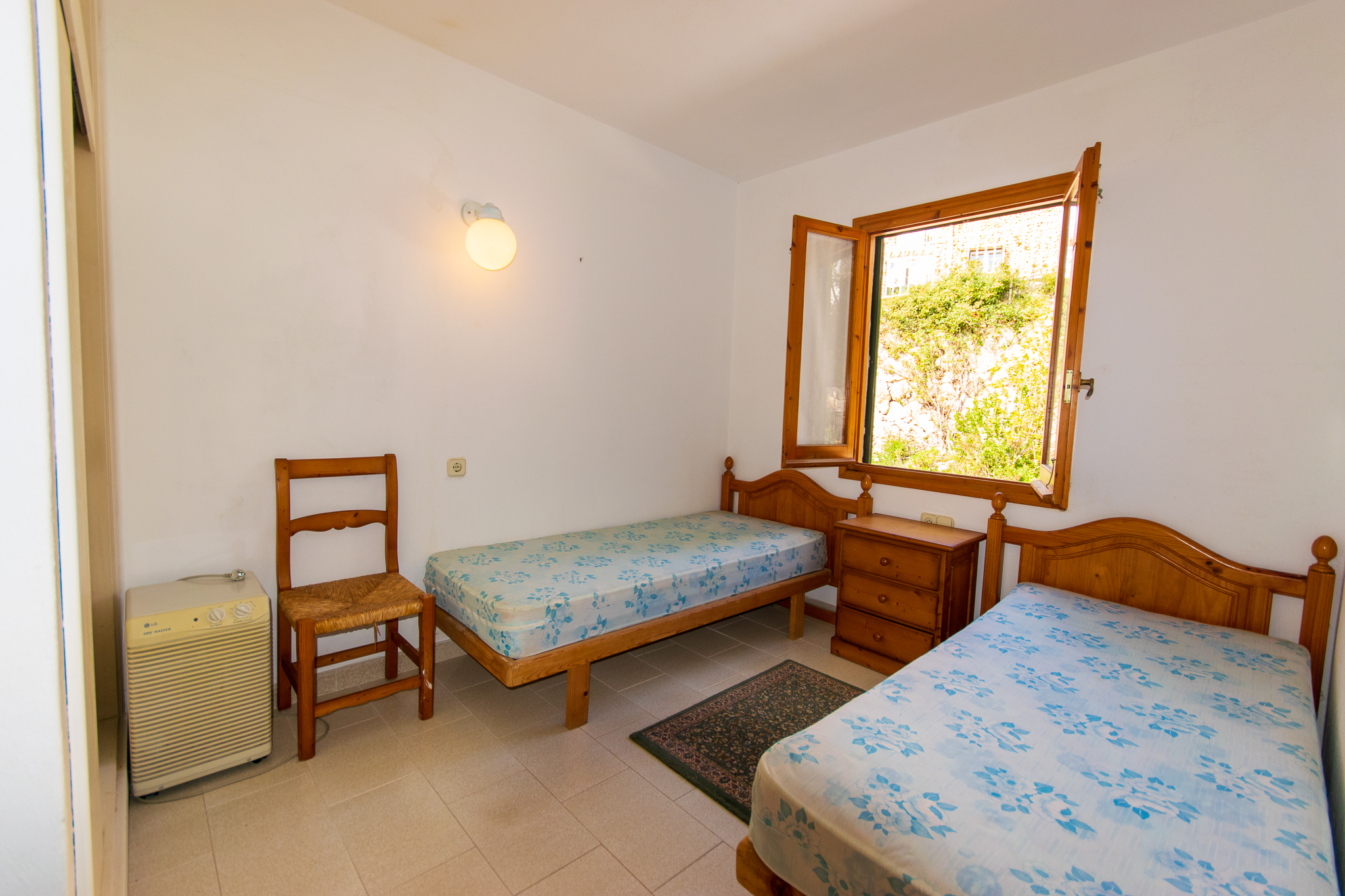Chambre avec 2 lits en duplex avec de belles vues à Cala Galdana