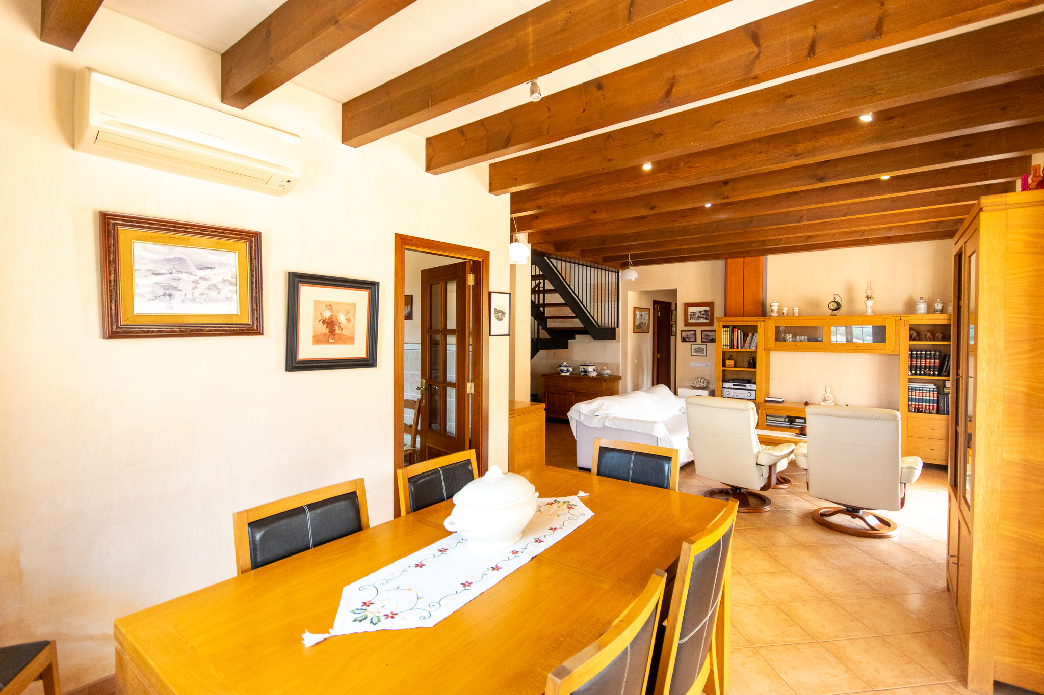 Living-dining room of Menorcan house with pool and garage in Mercadal