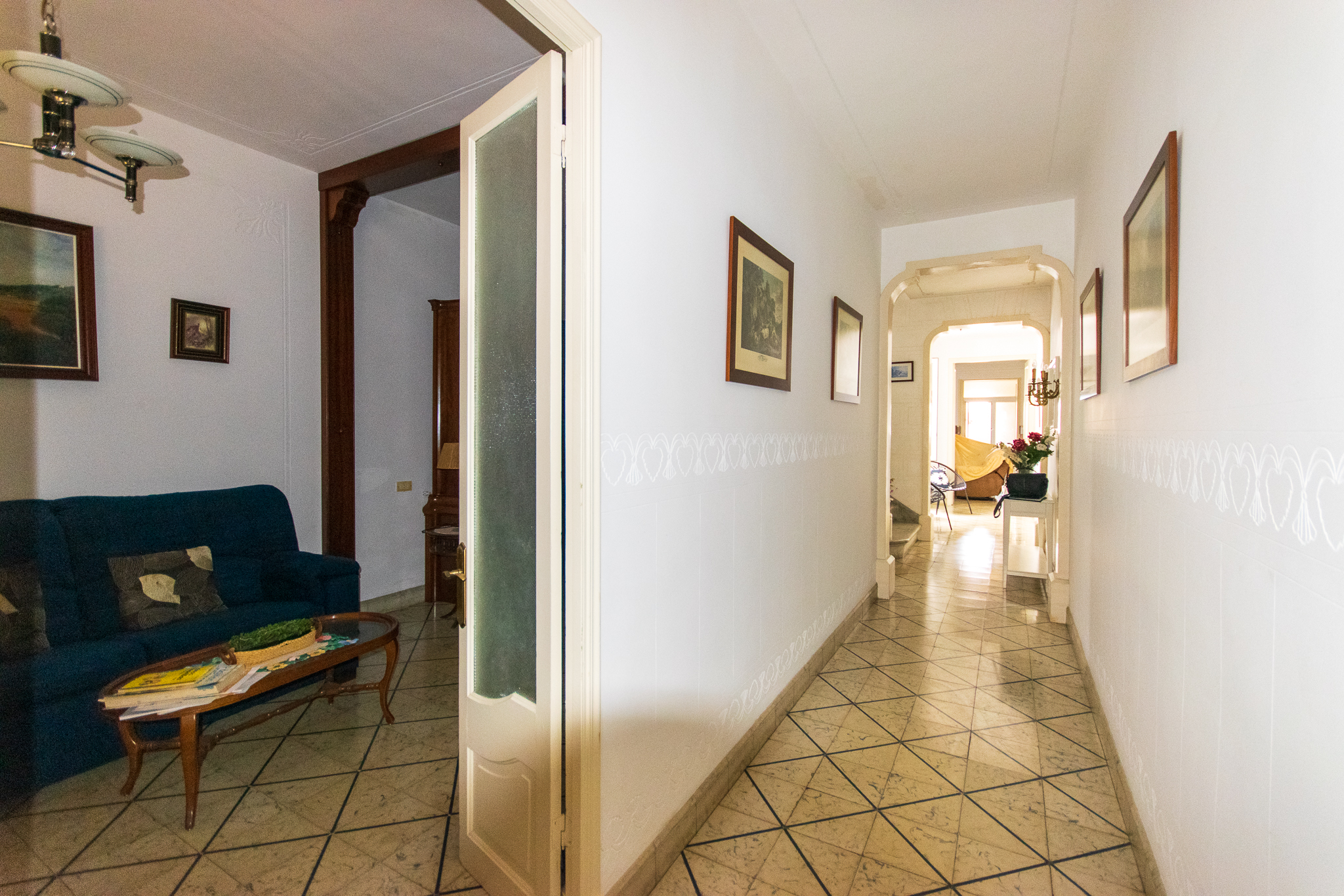 Entrance in whole house with orchard for sale in Alaior