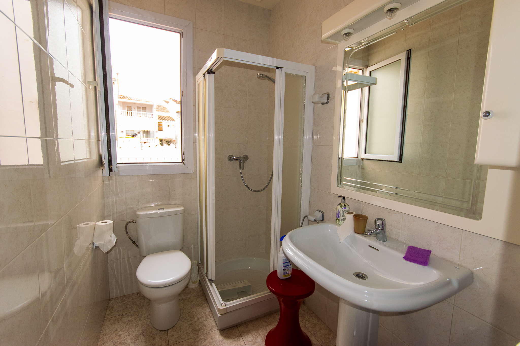 Ground floor bathroom in whole house with orchard for sale in Alaior