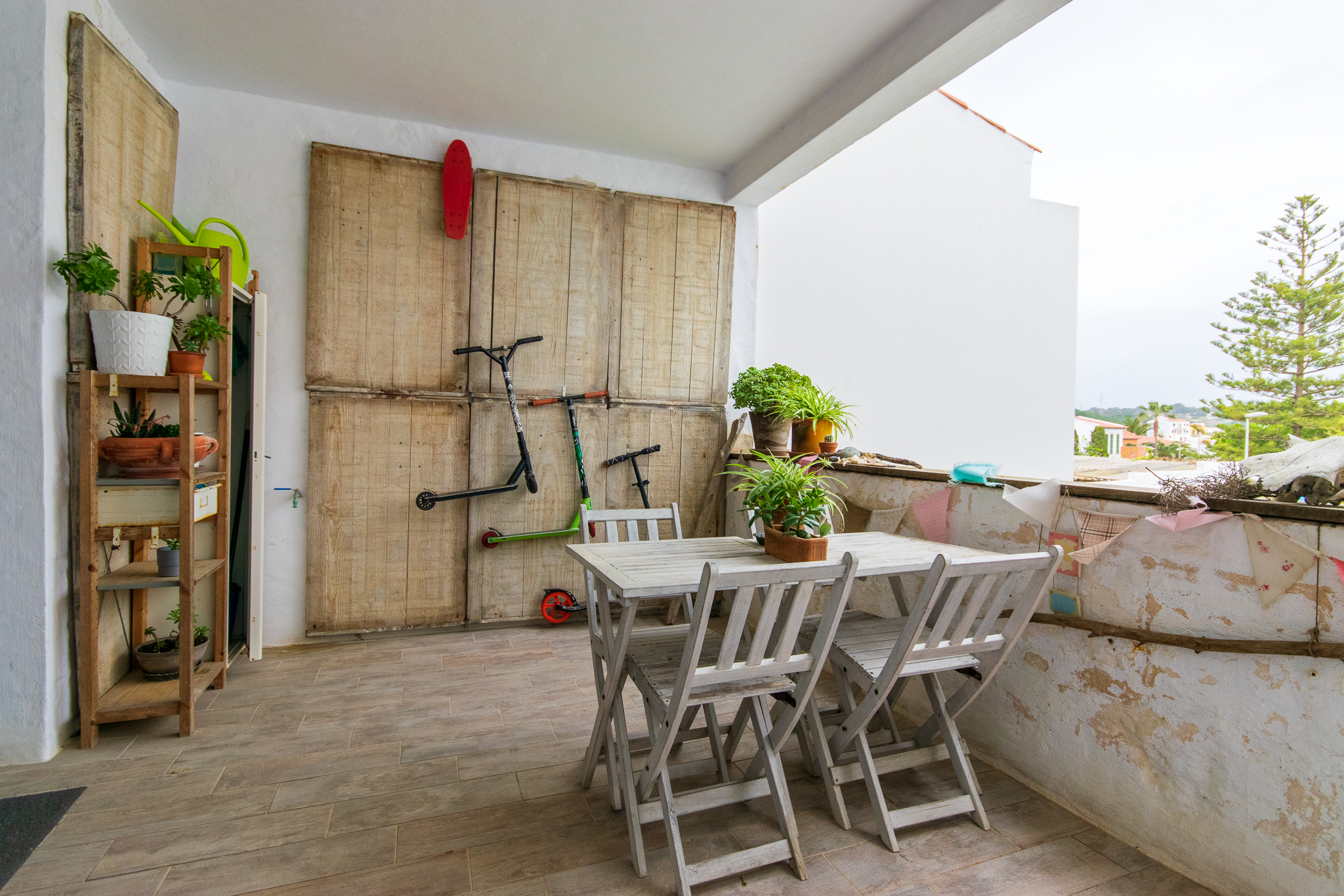 Covered terrace in charming renovated house with 3 bedrooms in Alaior