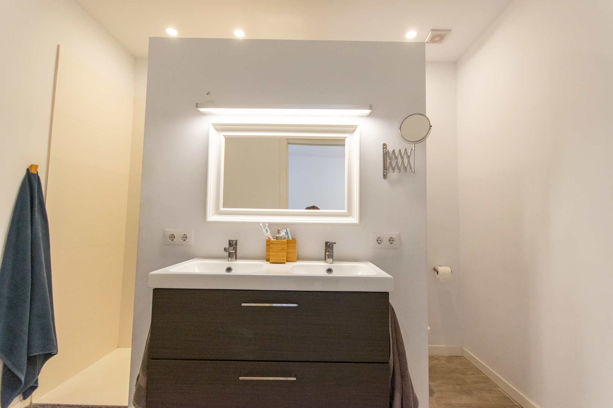 Full bathroom in charming each renovated with 3 bedrooms in Alaior
