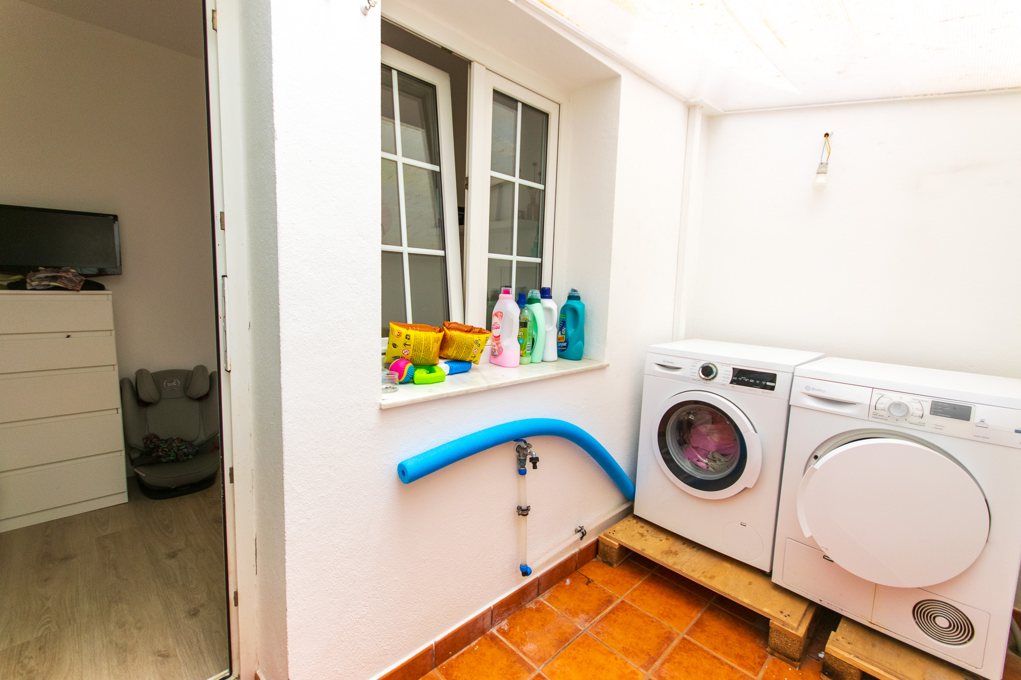 Patio with duplex laundry room with large terrace in Mercadal