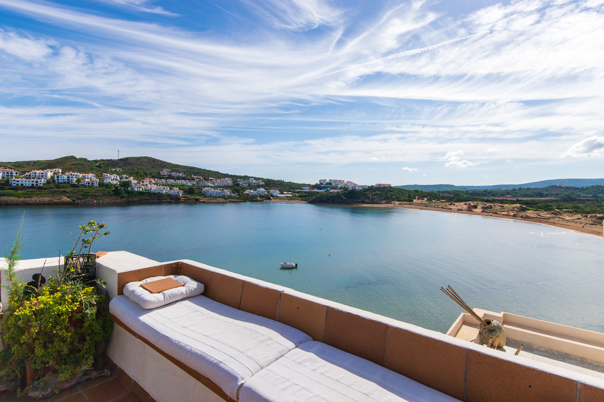 Views of 3 bedroom apartment with magnificent views of Cala Tirant and Fornells Beaches