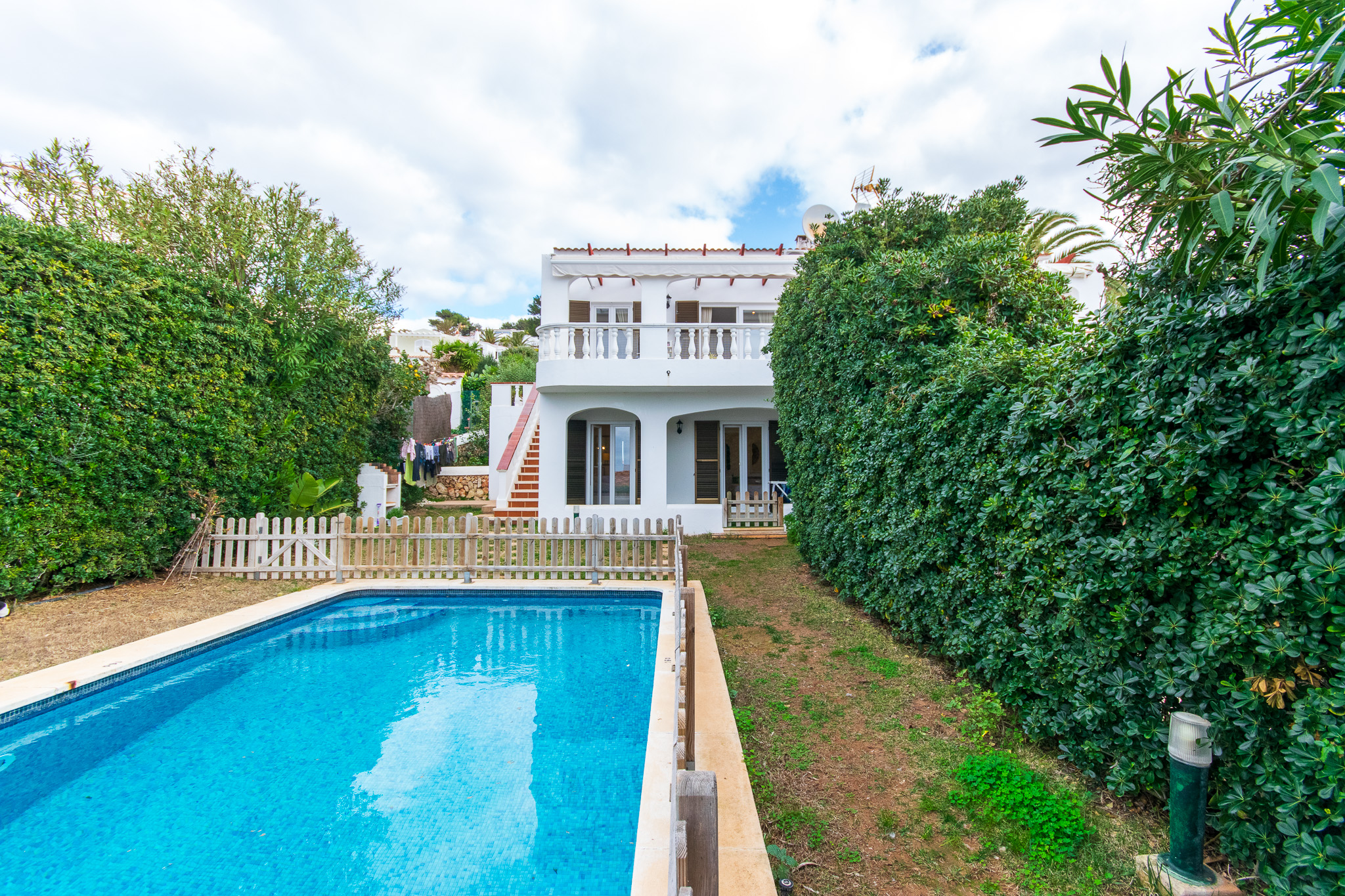 Beautiful villa with pool and sea views in Torre Solí